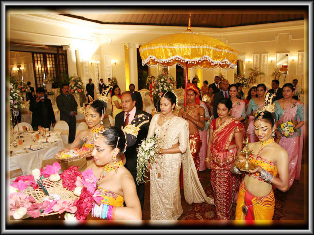 The Bride @ the Kings court